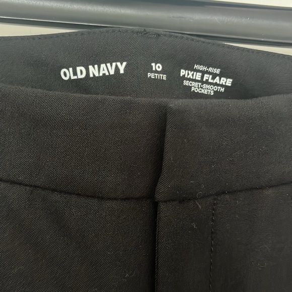 Old Navy flare pixie pants - Picture 6 of 8